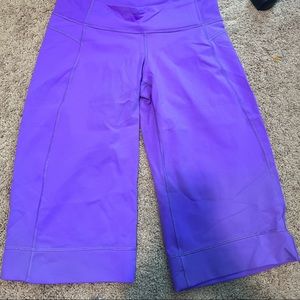 Lululemon wide leg crop pants size 8